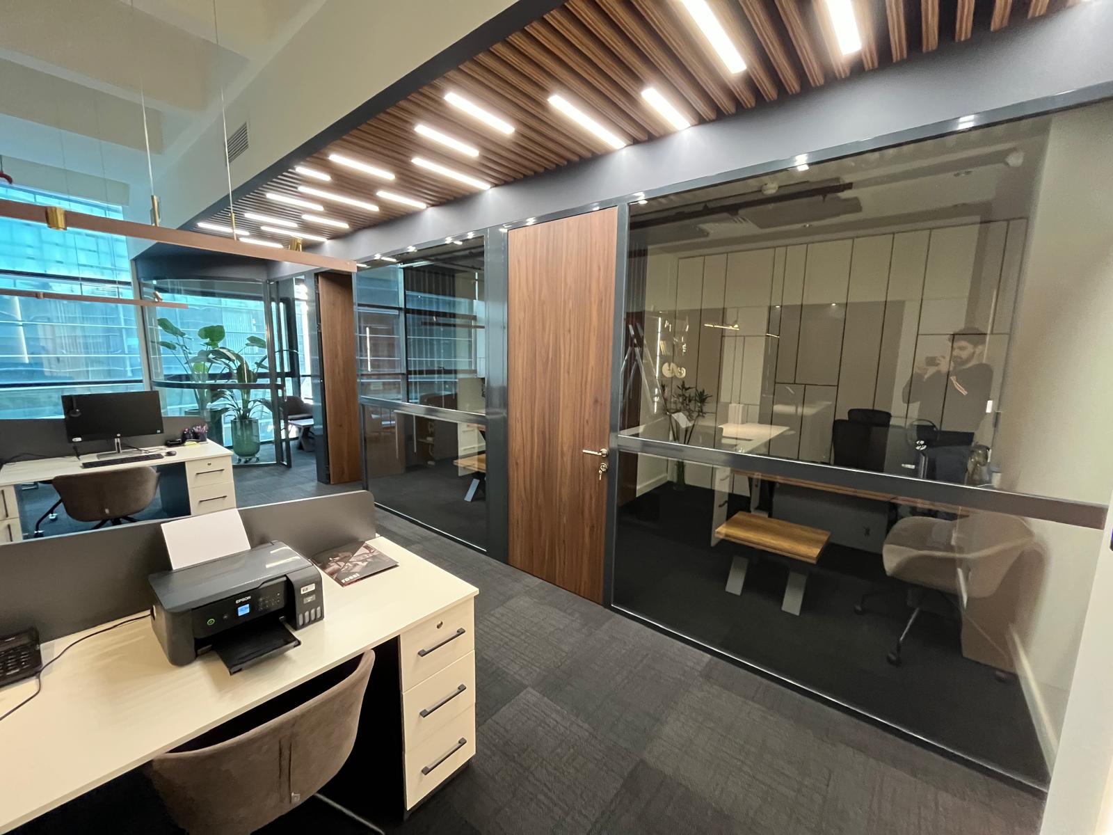 OfisGlass Duo - Çift Camlı Akustik Ofis Bölme Sistemi